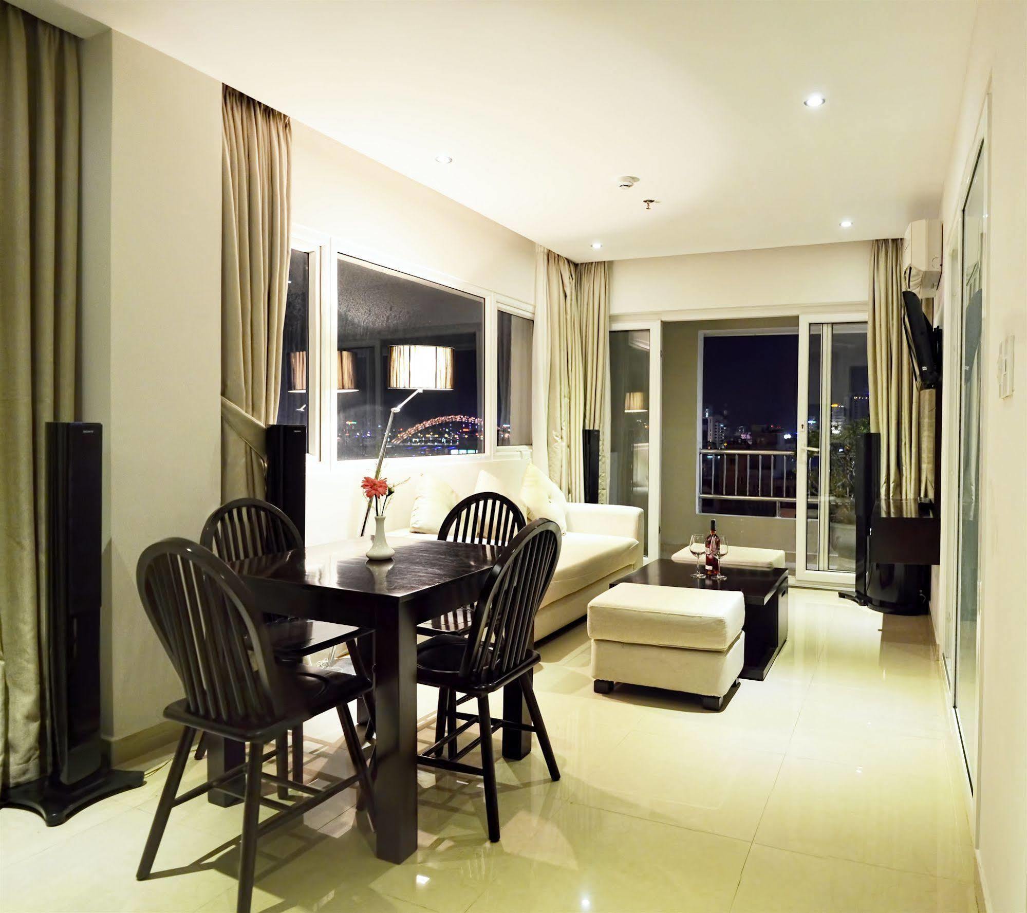 דה נאנג D&C Hotel מראה חיצוני תמונה