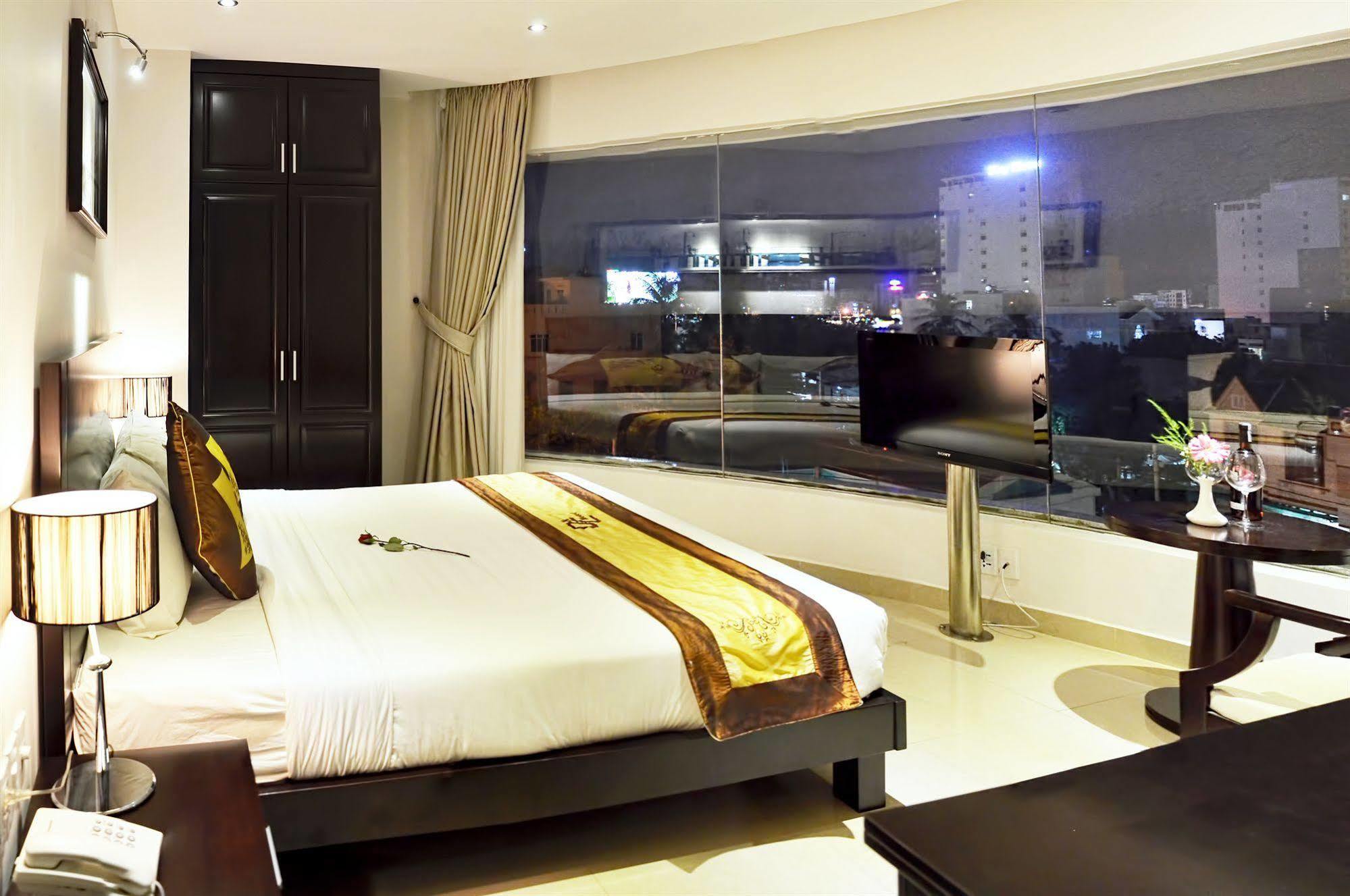 דה נאנג D&C Hotel מראה חיצוני תמונה