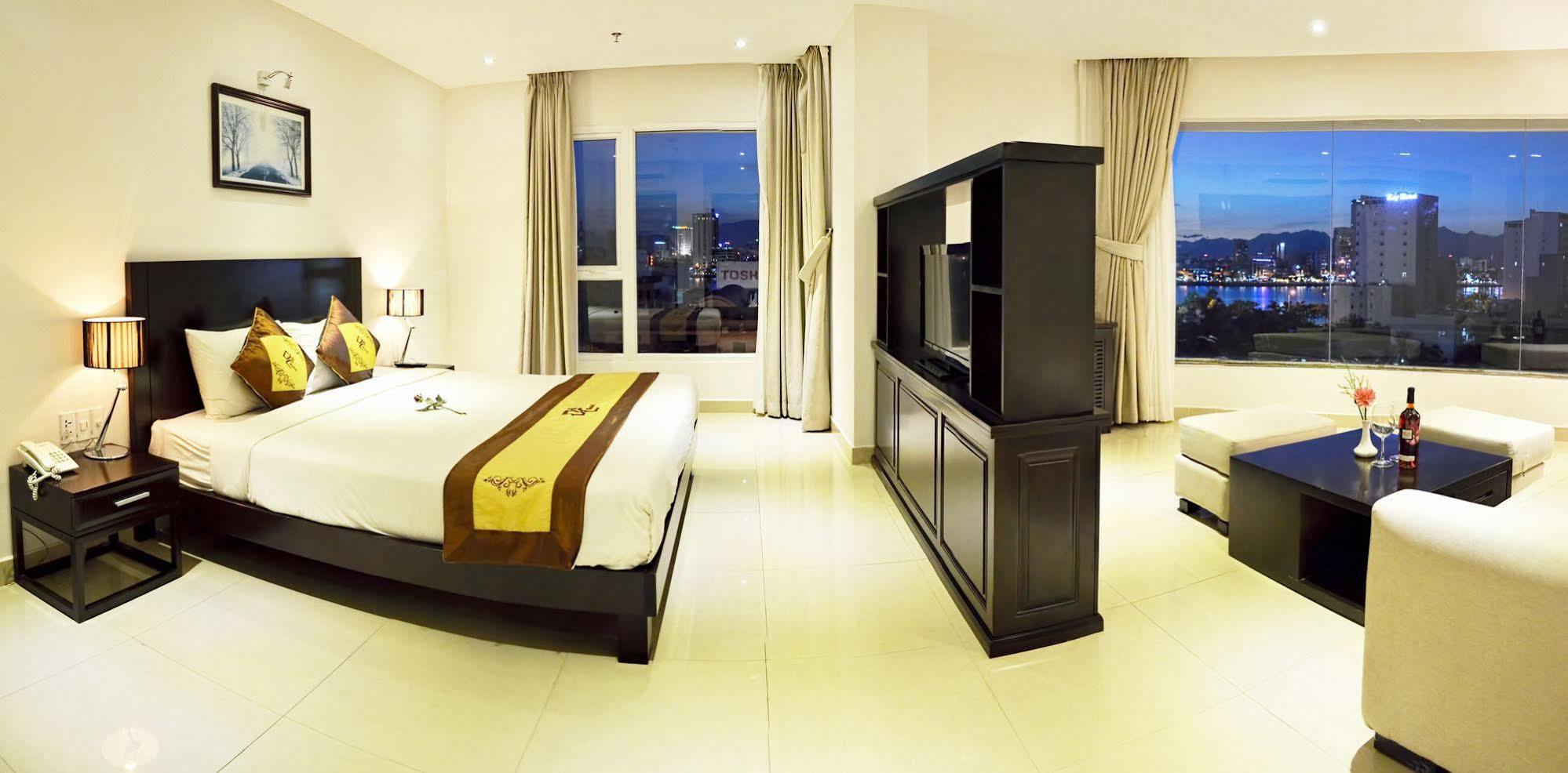 דה נאנג D&C Hotel מראה חיצוני תמונה